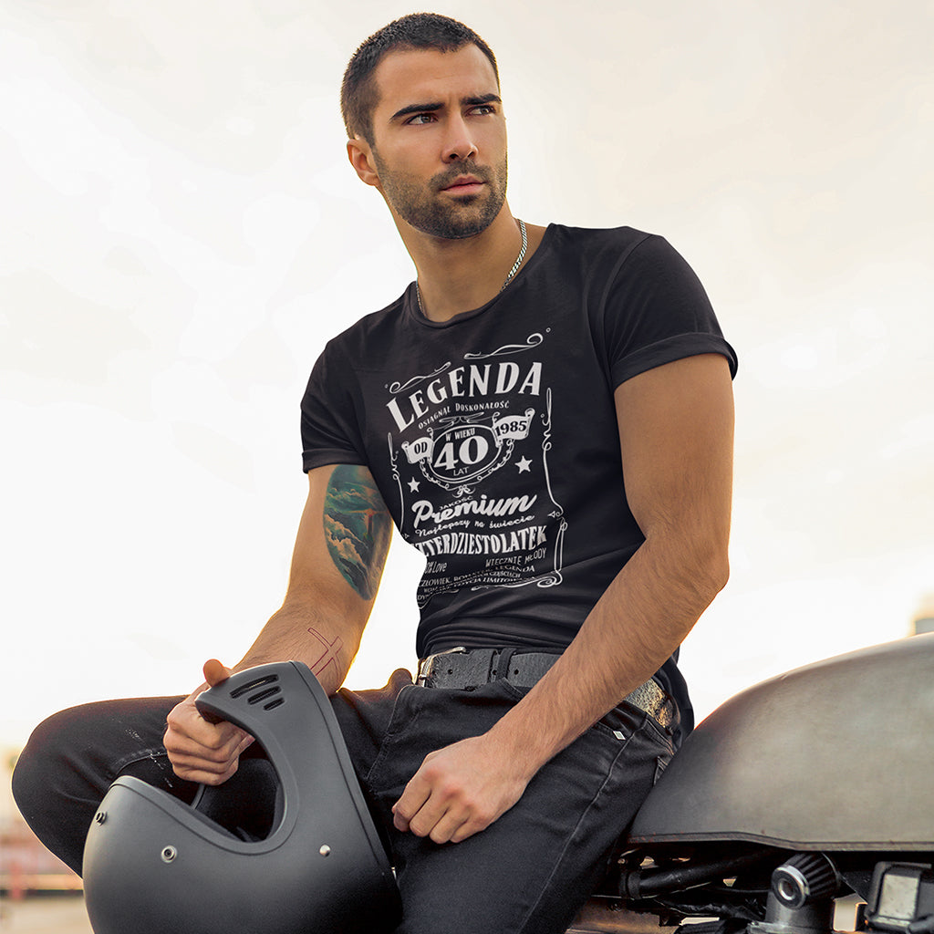 1985 - 40 Urodziny - Legenda. Koszulka urodzinowa na 40 Lat dla mężczyzn inspirowana Jack Daniels